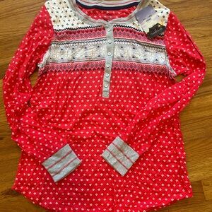 Cuddl Duds Red and Gray Long Sleeve Nordic Tee